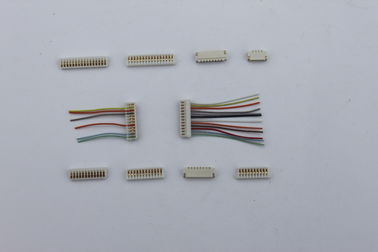 Porcellana I connettori staccabili di spostamento IDC dell&#039;isolamento 0.8mm lanciano il singolo Pin di fila 10 distributore