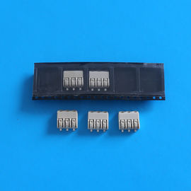 Porcellana Passo dei connettori 4.0mm di Palo SMD LED di triplo di Pin di Brown 3 con l&#039;alloggio di PA66 UL94V-0 distributore